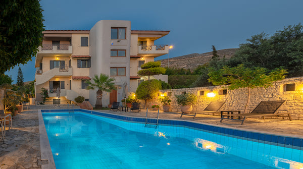 Layout : Bedroom,sitting area,kitchen, bathroom, extra sitting area on the loft. Heraklion, Greece Nancy Chara One Bedroom Apartment - Split Level C Entire rental unit vacation rental 16802157
