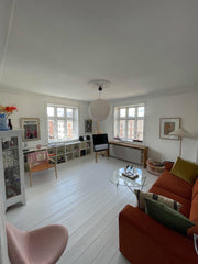 Lejligheden ligger på en smuk og hyggelig gade centralt på Østerbro, København m Copenhagen, Denmark Skøn lejlighed i København Entire rental unit vacation rental 53934749