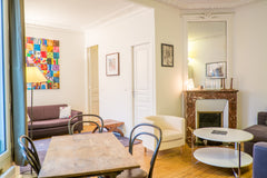 <b>The space</b><br />We are located at the center of Paris : Montmartre is 10 m Paris, France Flat - 10' from Montmartre or Opera Entire rental unit vacation rental 287932