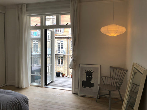 3 bedrooms on the fourth floor with two living rooms en-suite, a separate room w Copenhagen, Denmark Bright and spacious 3-room apartment Entire rental unit vacation rental 35572356