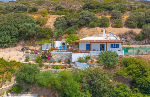 Be one of the first to enjoy this recently listed cottage, within walking distan Athens, Greece [NEW] The Rock & The Lemon Tree Entire cottage vacation rental 32513116