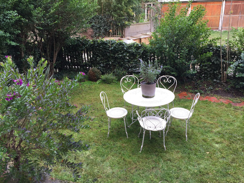 A peaceful place with a large garden just 10mn away in the center of Paris. You  Paris, France Welcoming Home & Sunny garden in Paris Entire rental unit vacation rental 3615740
