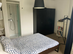 Camera singola con doccia e lavabo privato. Spazi comuni condivisi con il propri Fiumefreddo Sicilia, Italy Rest in Bxl Private room in rental unit vacation rental 695717261188119394