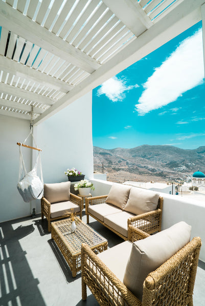 A private very quiet apartment which can accommodate 4 people  in a traditional  Greece AGIA ANNA Private cycladic apt with sea view Entire rental unit vacation rental 30737231
