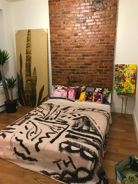 Spacious trendy Bushwick house. Brick Pre-War building with washer/dryer and cab New York, NY Rental unit in Brooklyn · 3 bedrooms · 4 beds · 2.5 baths Entire rental unit vacation rental 22434861