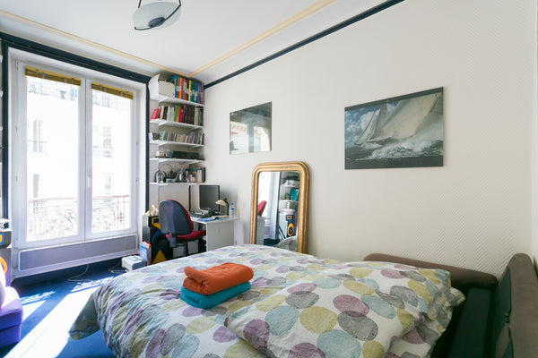 Mon appartement est un 2 pièces haussmanien rénové dans un quartier calme entre  Paris, France 2 pieces  lumineux  proche Gobelins Entire rental unit vacation rental 12822961