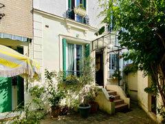 RARE 💚 CALME ! Maison de ville ancienne, de charme, dans une impasse privée « Ca Paris, France RARE 💚 CALME ! Maison charme Paris, parking, wifi. Entire townhouse vacation rental 3804923