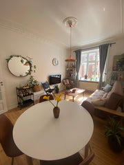 Cozy apartment with lots of natural light, plenty of plants and a big central ga Copenhagen, Denmark BEAUTIFUL & COZY APT NEAR MEATPACKING IN CPH V Entire rental unit vacation rental 51143204