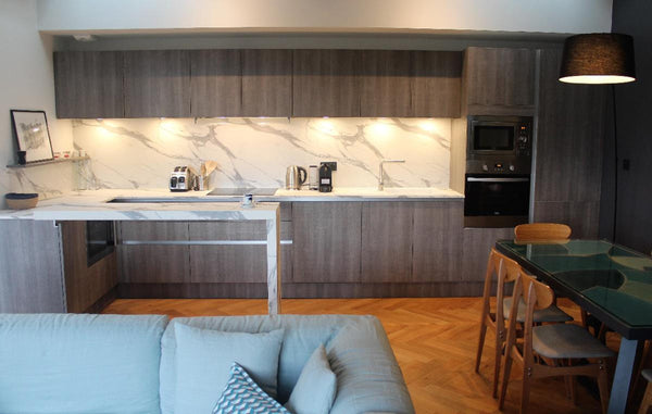 In the Chartrons area, this beautiful apartment on the 3rd floor of an old build Bordeaux, France Apartment-rue Minvielle-Private Bathroom Entire rental unit vacation rental 38142927