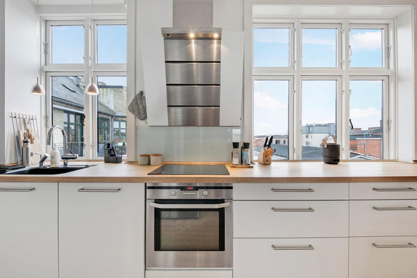 This bright, 65sqm apartment is centrally located,  just south of the city cente Copenhagen, Denmark Classic 1-bedroom  apartment in the center of CPH Entire condo vacation rental 635949794516121437