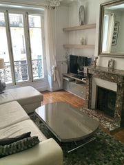 Lovely apartment to rent. Ideally placed on the north of Paris, you can easily g Dubai, United Arab Emirates Full apartment 2 BR /Montmartre Entire rental unit vacation rental 3771909