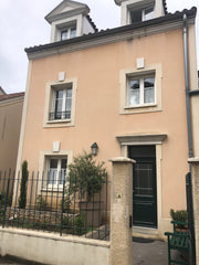 Maison de ville à Lyon avec son jardin dans une impasse privée, calme et sécuris Lyon, France Maison de ville à Lyon Entire townhouse vacation rental 50196415