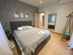Complete living facilities in the homestay，Equipped with iron, ironing board, ha Athens, Greece Utopia - At019 Entire condo vacation rental 53601532