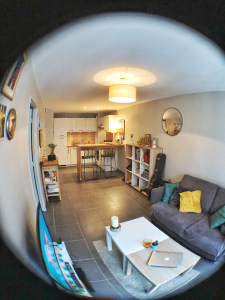 Très bel appartement situé en plein centre ville (Centre Berthelot Lyon 7), à 15  Très bel appartement situé en plein coeur de Lyon Entire rental unit vacation rental 36307020