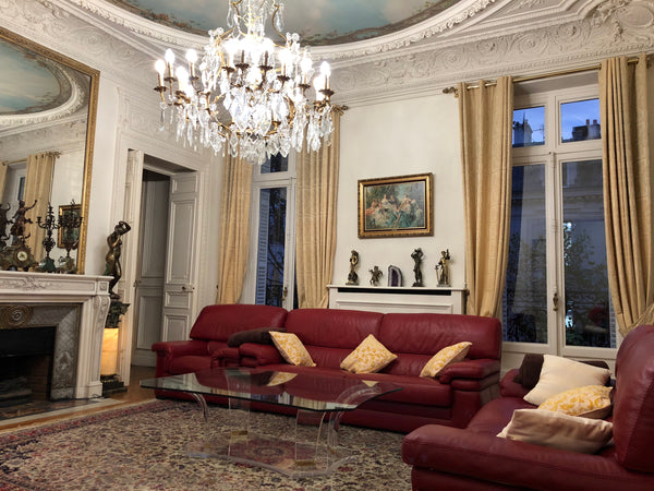 Appartement de Luxe situé à deux pas de l’avenue des Champs-Élysée. Appartement  Paris, France Appartement luxueux Champs-Élysée. Entire serviced apartment vacation rental 21765443