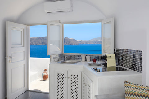 Amaya Sentiment Villa Caldera view in Oia| Cave Style Outdoor Jacuzzi | 1 Bedroo  Amaya Sentiment Villa | Sea View Outdoor Jacuzzi Cycladic home vacation rental 8415925
