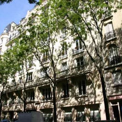 Très bel appartement haussmanien refait à neuf de 37m² situé dans le quartier Ra Paris, France Lovely flat in Paris 16th near Seine&Eiffel Tower Entire rental unit vacation rental 21042571