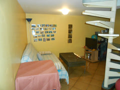 Au coeur du 7ème arrondissment, quartier Saxe-Gambetta, studio lumineux, ne donn Lyon, France Studio duplex centre de Lyon - Saxe-Gambetta Entire rental unit vacation rental 9018833