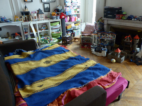 Au cœur de la Presqu'île, mes enfants vous prêtent leur salle de jeux pour la nu Lyon, France 2 couchages au cœur de Lyon sur canapé lit Private room in rental unit vacation rental 22085134