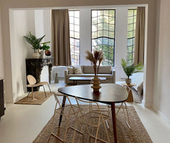 Deze centraal gelegen accommodatie is smaakvol ingericht. U heeft alles wat je m  New Trendy Loft with beautiful windows near centre Entire loft vacation rental 53292986