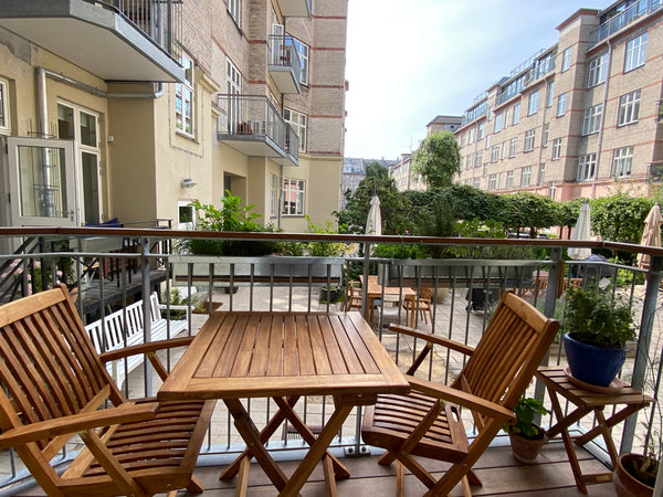 We are subletting our lovely, bright three bedroom apartment. The apartment cons Copenhagen, Denmark Bright 3-bedroom flat next to park in Østerbro Entire rental unit vacation rental 35982950