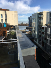 Modern and spacious 4 room apartment with private roof terrace, located in the p  Modern and spacious 4 room apartment with private Entire rental unit vacation rental 47106638