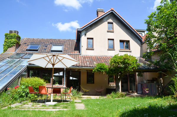 Nice house with a charming garden and a private parking. Situated in a very rela Brussels, Belgium Hâvre de paix à proximité du centre ville Entire home vacation rental 36096664