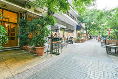 One bedroom apartment in the heart of Koukaki. Close-by are the Syggrou-Fix metr GR Koukaki Olympiou Apartment Entire rental unit vacation rental 40022055