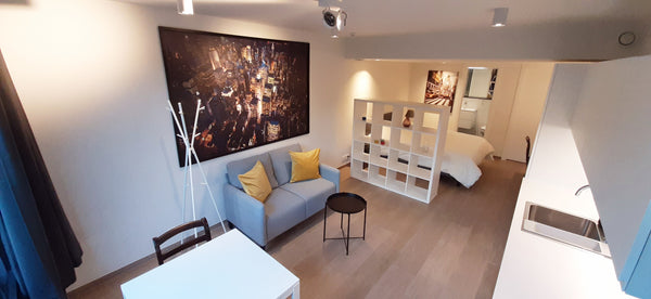 Logement indépendant, design et chaleureux, dans une nouvelle maison d'architect Kraainem, Belgium MANHATTAN - Studio 317b Entire guesthouse vacation rental 40723076