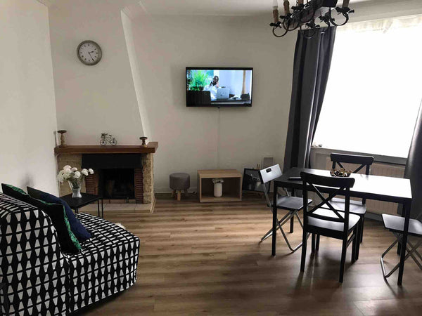 Kick back and relax in this calm, stylish space. Namur, Belgium Brussels city  atonium accommodation Entire rental unit vacation rental 51998985