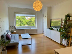 Completely renovated, comfortable 3 room apartment in beautiful Frederiksberg. < Frederiksberg, Denmark Modern apartment in beautiful central neighborhood Entire condo vacation rental 51206506