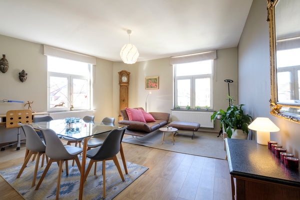 Beautiful bright and charming apartment, ideal for a stay in Brussels. Tastefull Brussels, Belgium 1 bedroom flat with balcony at Cinquantenaire Entire rental unit vacation rental 655473280861919388