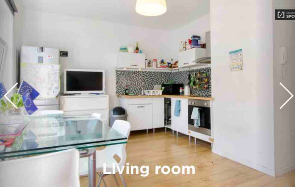 very lighty and recently renovated apartment with one room in a mezzanine with a Brussels, Belgium Chambre dans le quartier européen Private room in rental unit vacation rental 35396908