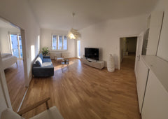 Apartment with 75m² with furnished balcony (best downtown location).<br />Rooms: Vienna, Austria Sunny Apartment Vienna (Hbf) Central Train Station Entire condo vacation rental 53502350