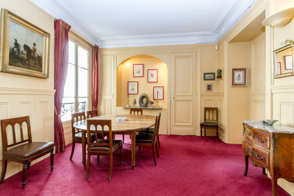 Grande chambre de 19m2, lumineuse avec accès à une salle de bain attenante (lava Paris, France Chambre 1 ou 2 personnes Private room in bed and breakfast vacation rental 4259873