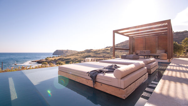 By emphasizing on the art of living with a laid back luxury, Nuez Villas are a r Greece 