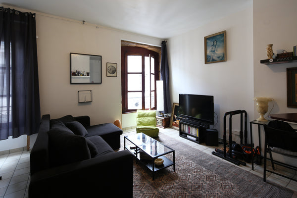 Welcome to my home! I welcome you in my 43 square meters apartment in the heart  Lyon, France Apartment In The Heart Of Lyon Entire rental unit vacation rental 50907297