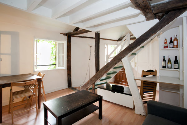 Very charming flat in a lovely Parisian building, calm and quiet. The flat is ab Paris, France Latin Quarter (historic center) - Charming flat Entire rental unit vacation rental 3538820