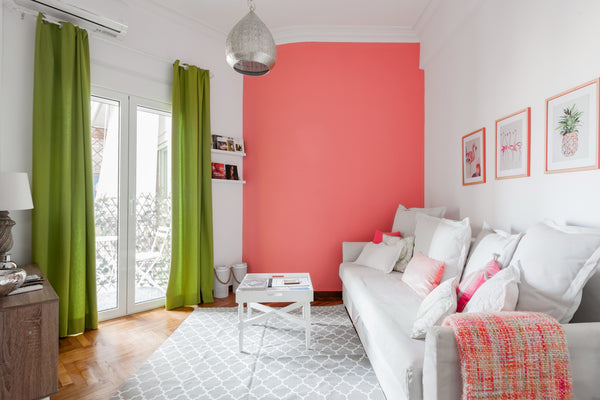 Browse the books, magazines, and travel guides in Greek and English that adorn t Patras, Greece Retropolitan Laskareos Luxury in the Heart of Neapoli Entire rental unit vacation rental 25259657