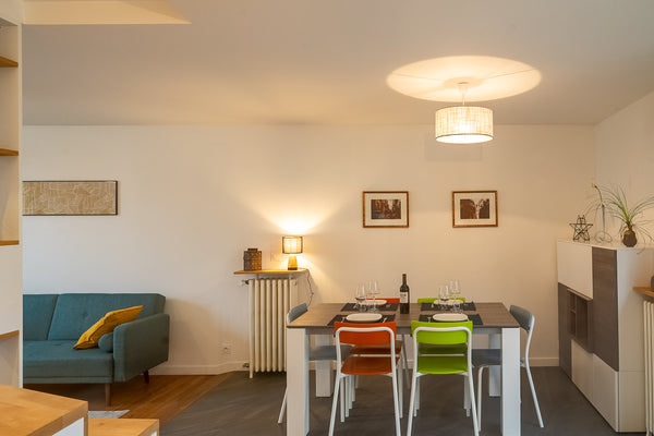 Belle échoppe de 75m2 (98 m2 au sol), située dans une petite rue très calme. Cet  Metz - Échoppe 75 m2 avec belle terrasse Entire townhouse vacation rental 47930001