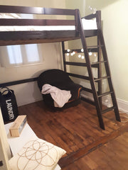 Chambre atypique dans un appartement situé à deux pas du métro dans le quartier  Lyon, France Lyon 3ème : Chambre privée proche centre ville Private room in rental unit vacation rental 29895781