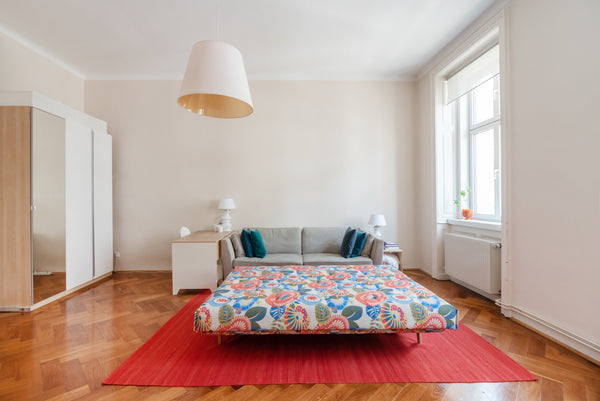Wunderbar ruhig gelegen! Altbau-Wohnung im 2. Stock eines Hauses aus dem Baujahr Vienna, Austria Wiener Altbau beim Rochusmarkt, zentral und ruhig Private room in rental unit vacation rental 35098642