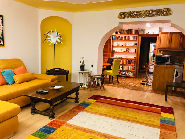 This new renovated flat for 6 persons situated in the city center in a pedestria Vienna, Austria Quiet city center flat next to Stephansdom Entire rental unit vacation rental 21036823