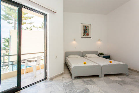 <b>The space</b><br />The hotel is located at Kalamaki, just 5 km from Chania Ci Chania, Greece Akasti, the daughter of the Ocean Room in hotel vacation rental 1041628