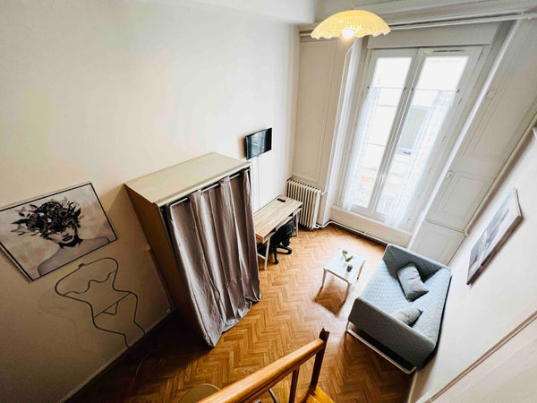 En plein cœur de la presqu’ile de Lyon, à deux pas de la place Bellecour, dans u Lyon, France ✨NID DOUILLET CHIC PLACE BELLECOUR Entire condo vacation rental 638995069803025269
