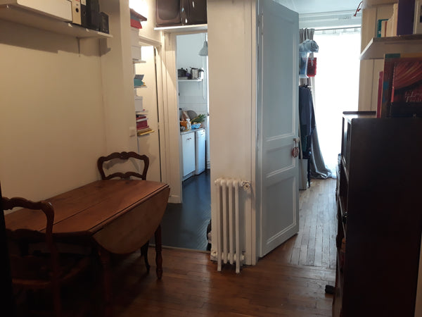 Joli 2 pièces équipé, proche bois de Vincennes et promenade plantée.<br />Deux l Paris, France 2 pièces lumineux proche bois de Vincennes Entire rental unit vacation rental 19051783