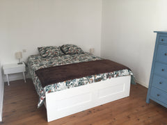 Charmant appartement dans le quartier historique des Chartrons, à deux pas de la Bordeaux, France Lumineux appartement aux Chartrons. Entire rental unit vacation rental 35217103