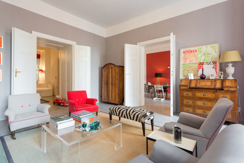 A stunning apartment in an old Viennese building with modern/antique furniture.  Austria Generous Apartment Opera Entire rental unit vacation rental 23953650