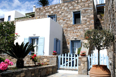 This cozy villa is decorated in the traditional island way with hand-made cerami Greece Pénde Serifos Villas - Verde Cycladic home vacation rental 24826939