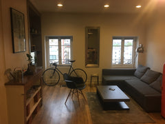 Appartement chaleureux possédant un séjour spacieux, une cuisine fonctionnelle,  Paris, France Appartement chaleureux de 55m2 à Confluence Entire rental unit vacation rental 32880343